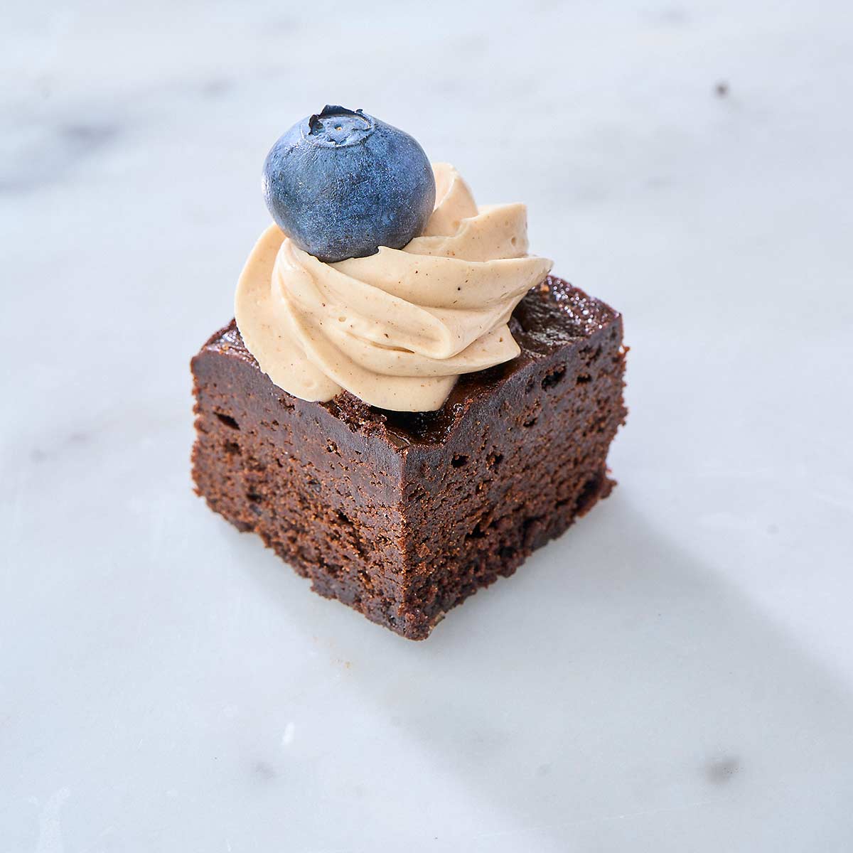 Mini Cakes (Box of 12)