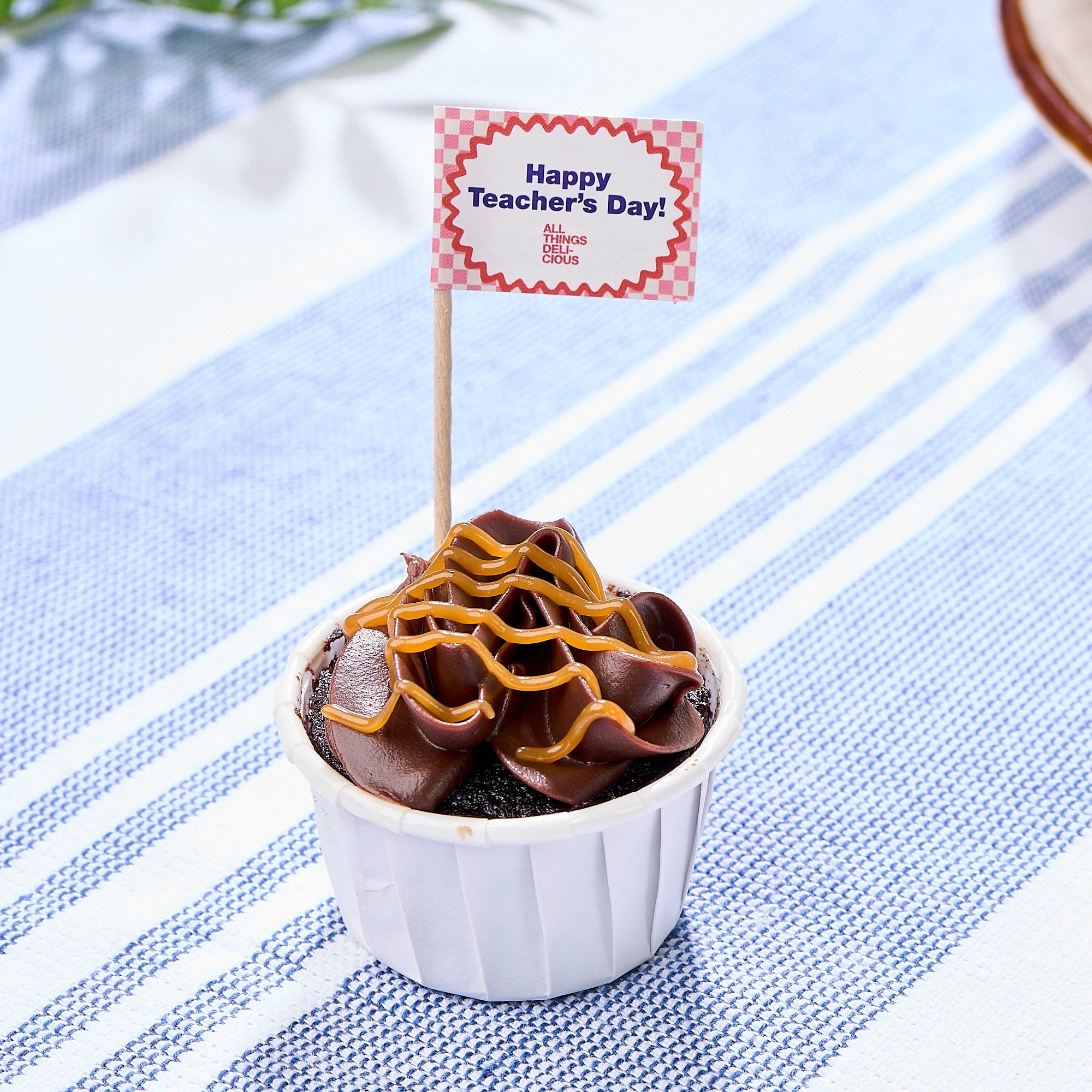 Teachers' Day: Mini Cupcakes (Box of 12)