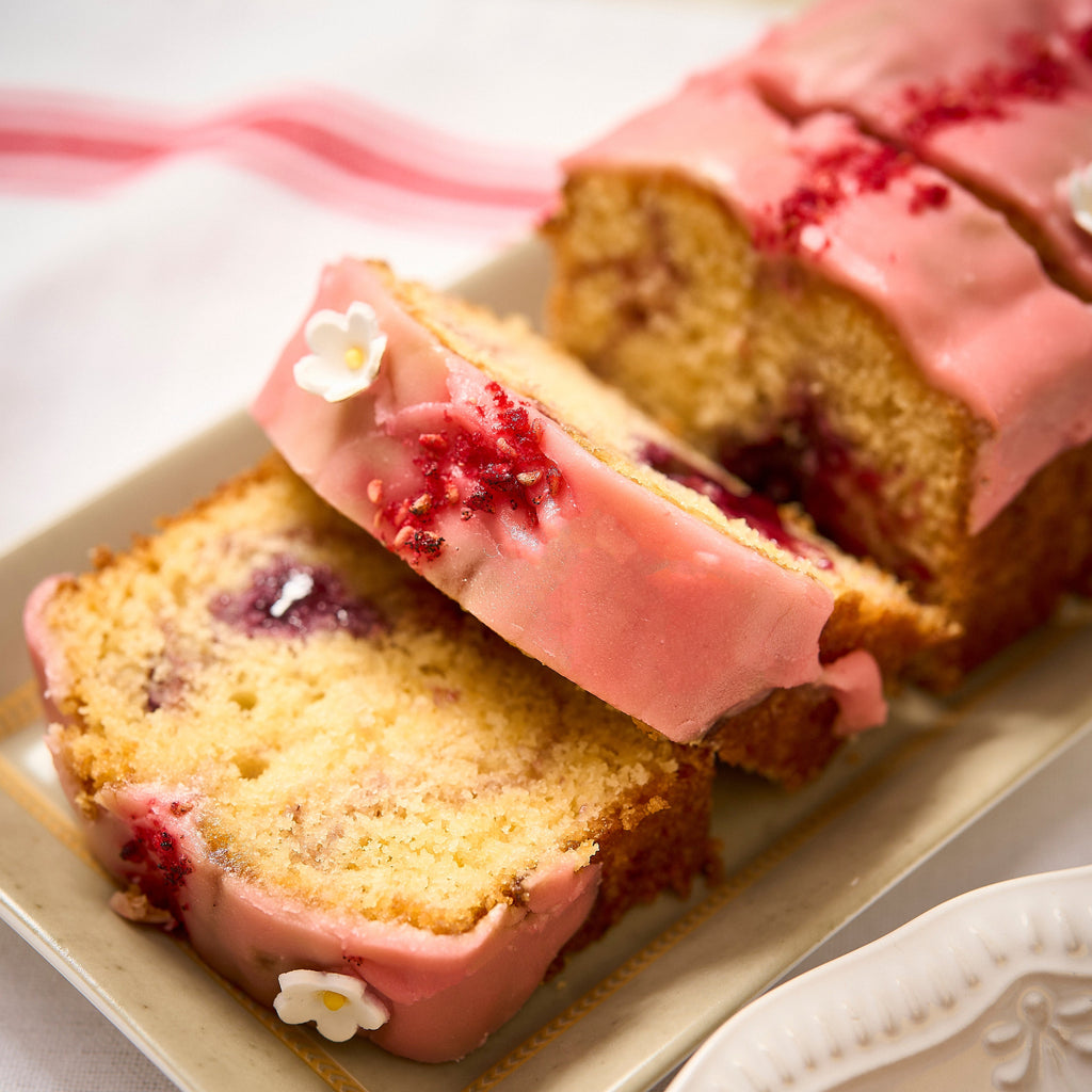 Raspberry Ripple Voyage Cake