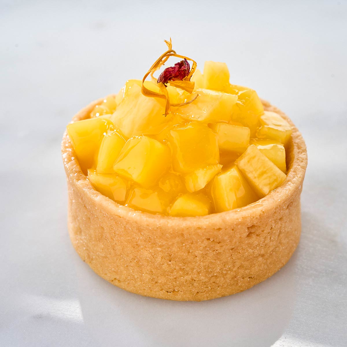 Mini Fruit Tarts. (Box of 12)