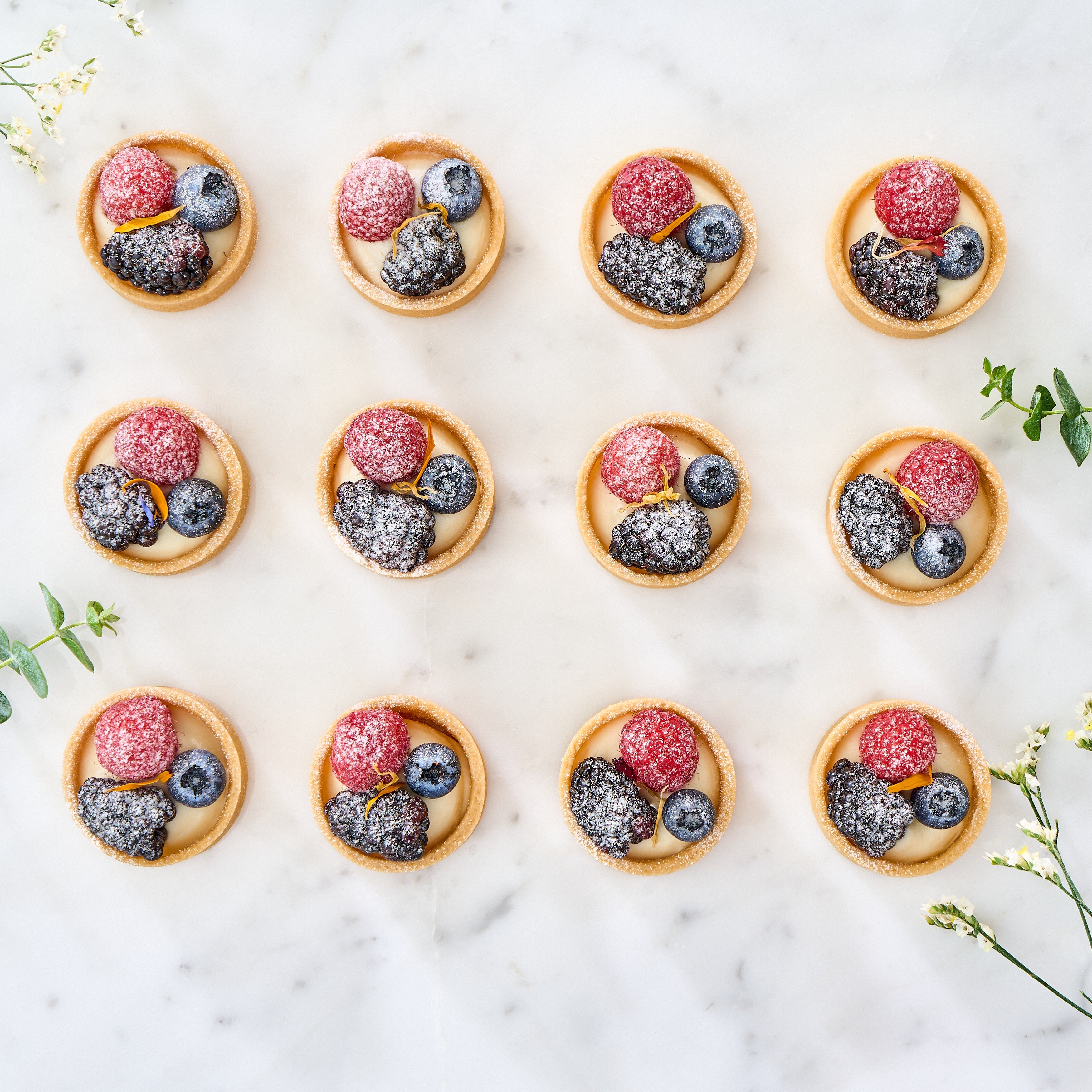 Mini Fruit Tarts. (Box of 12)