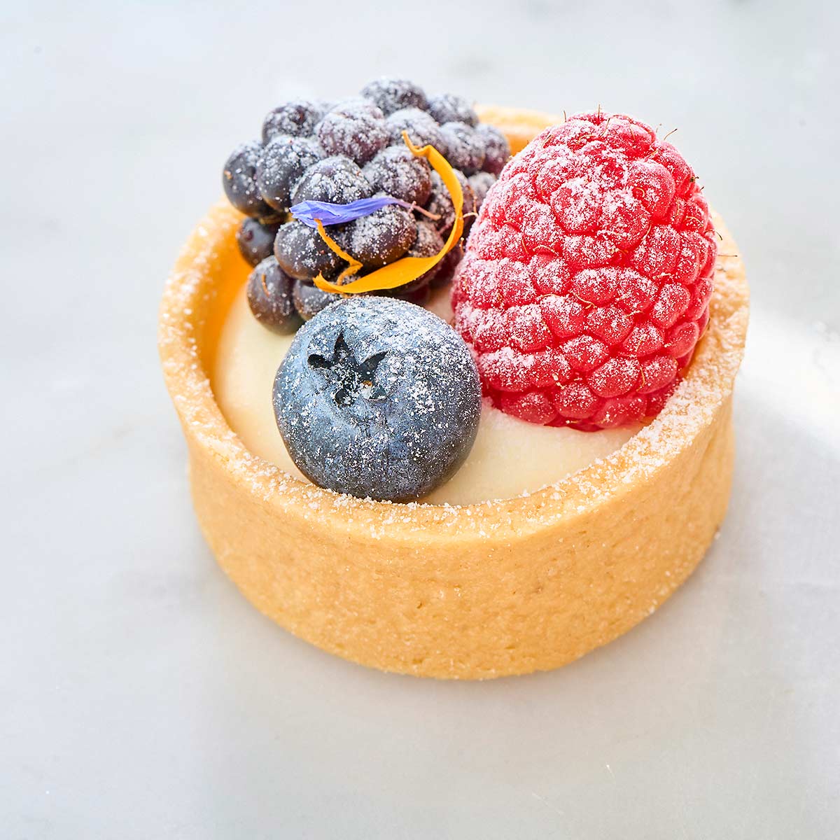Mini Fruit Tarts. (Box of 12)